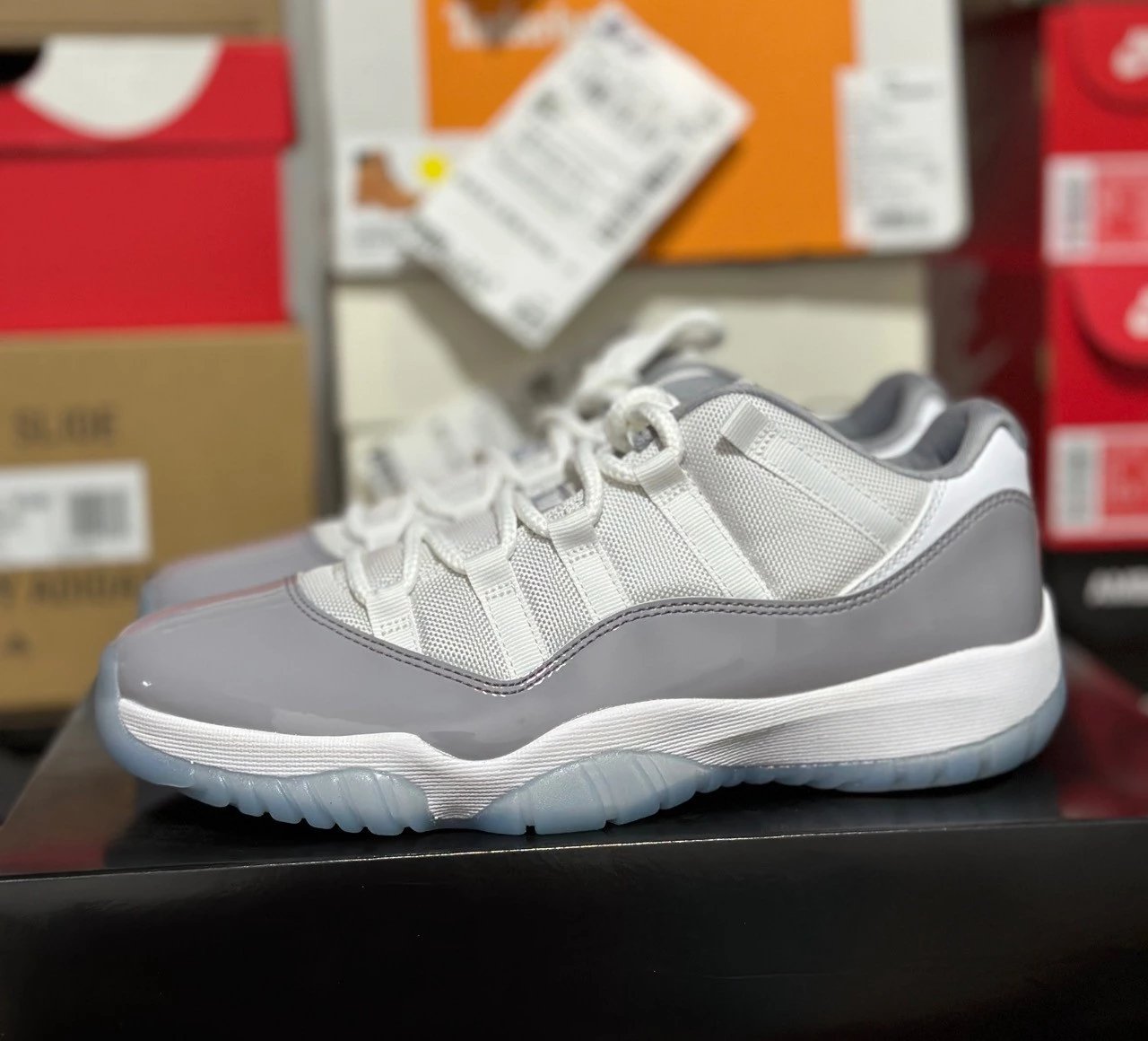 Air Jordan 11 'Cement Ash'