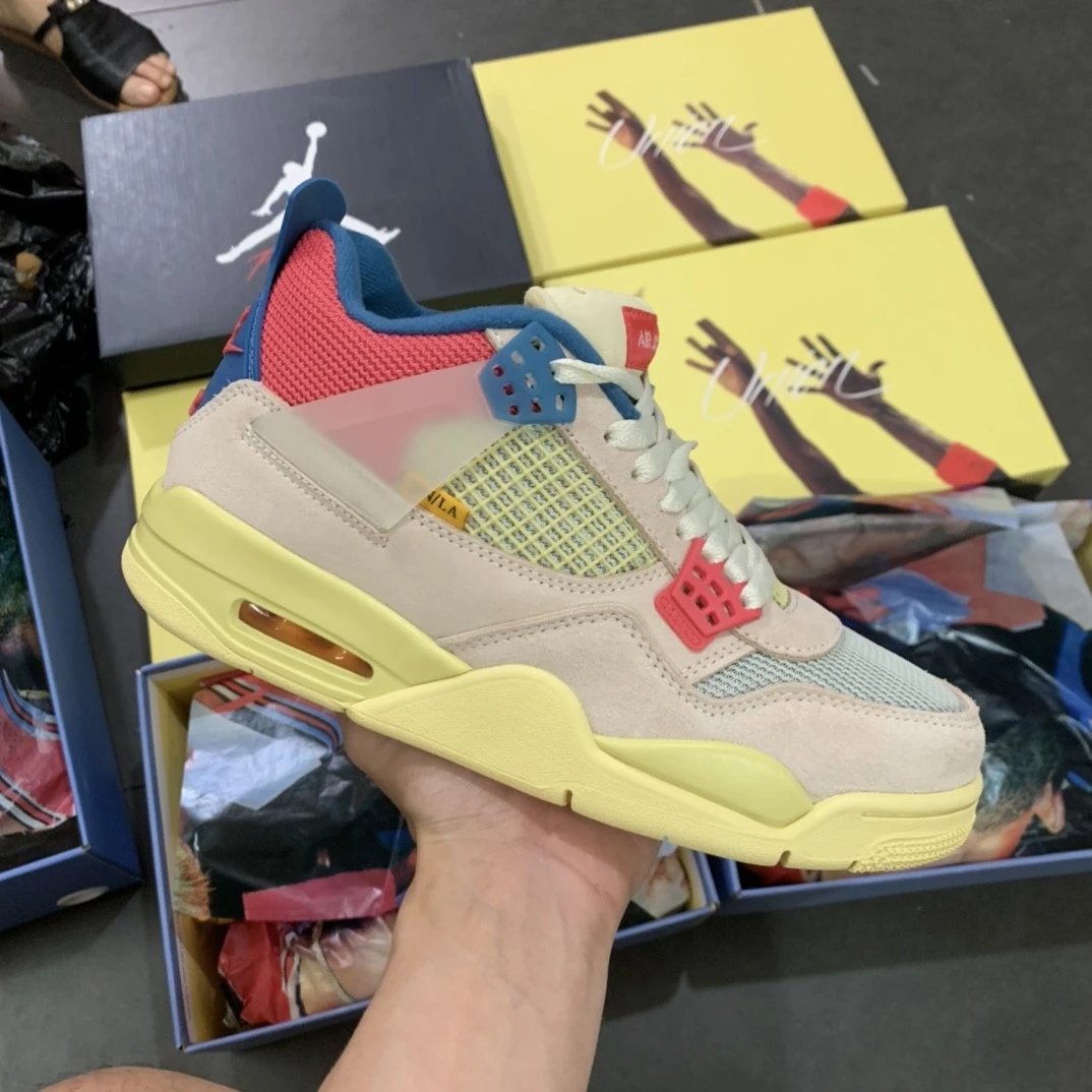 Air Jordan 4 Retro SP Off-Noir