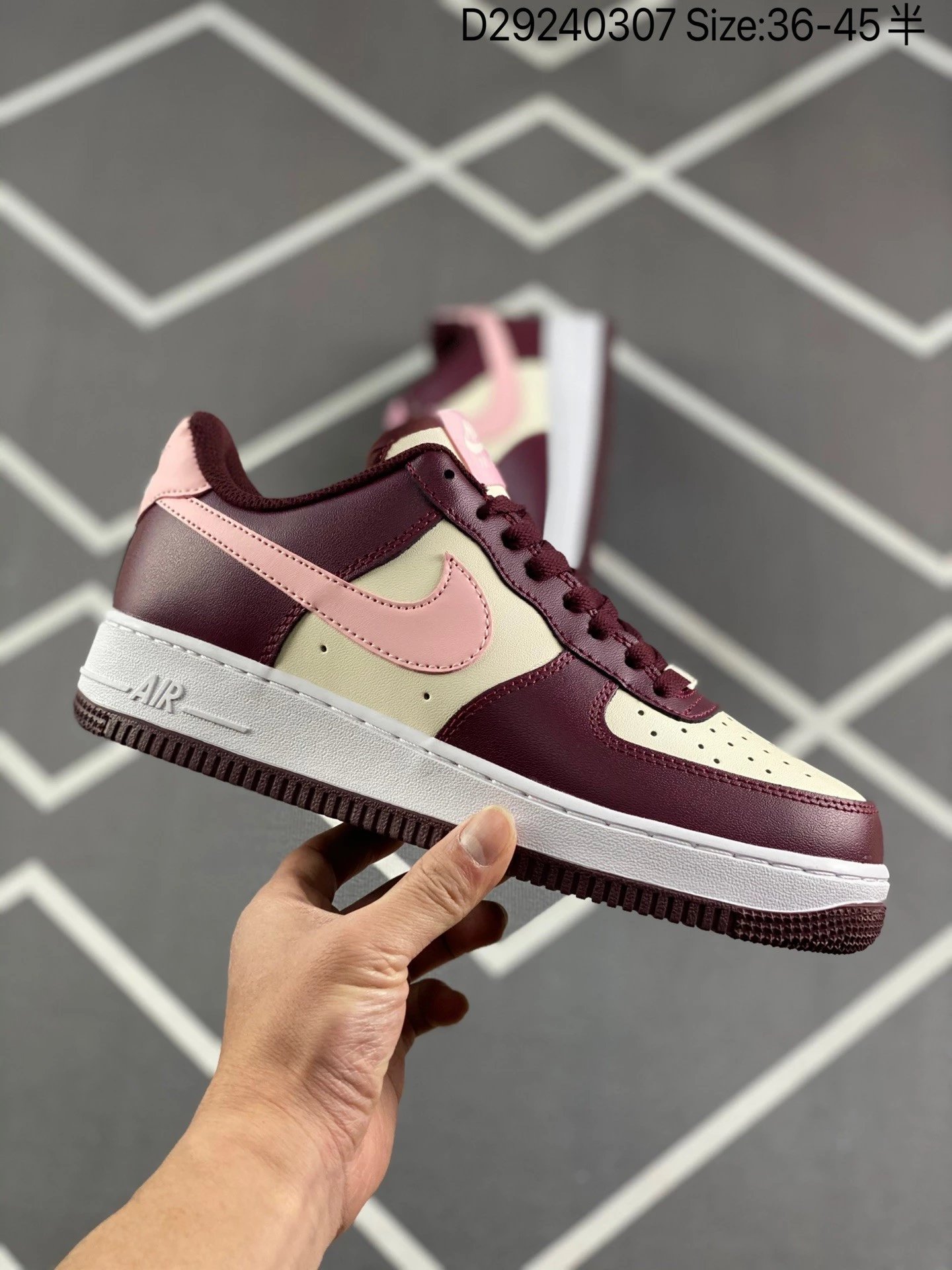Air Force 1 '07 Low Burgundy
