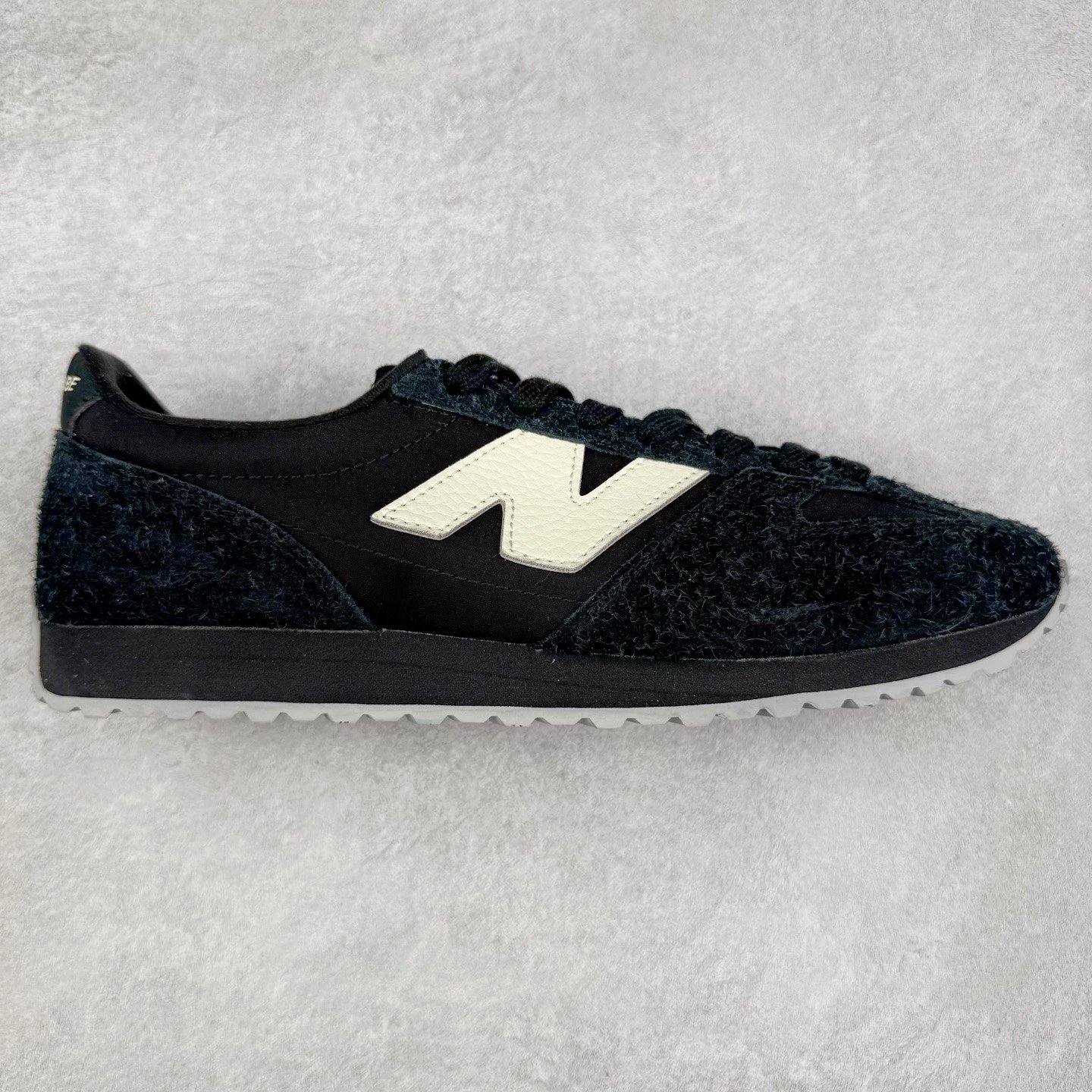 New Balance Sneakers 471 low-top suede and textile — Black