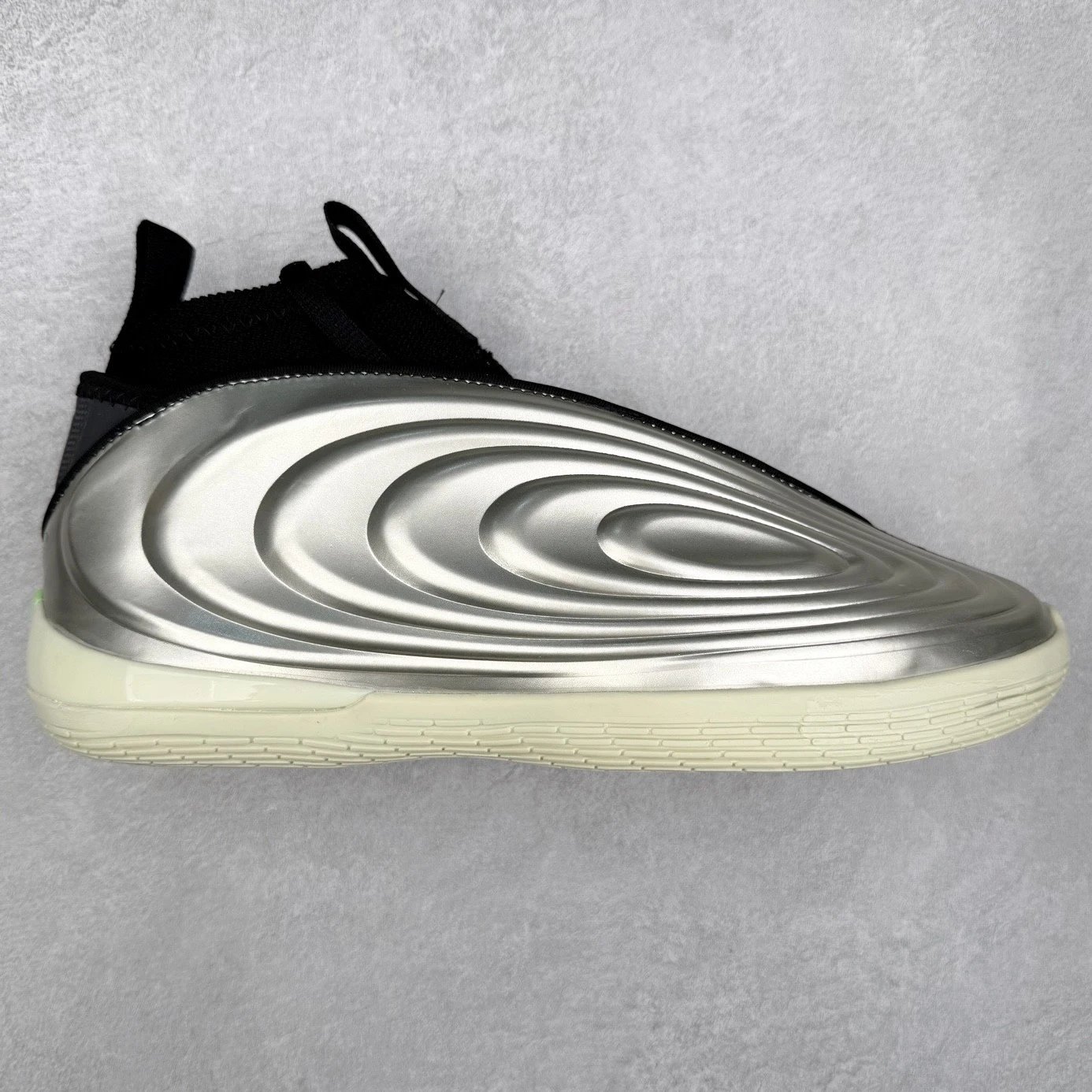 Unbranded Sneakers Laceless knit basketball with sculpted concentric upper — Silver