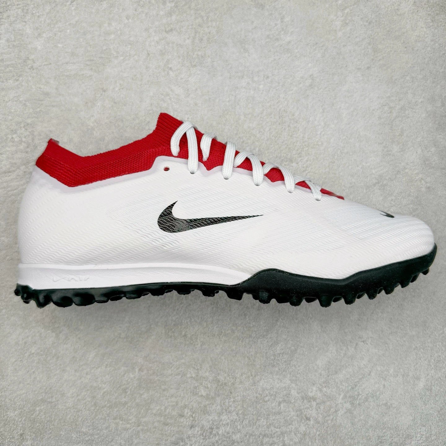 Nike Sneakers Football Turf Shoes — White, black, and red