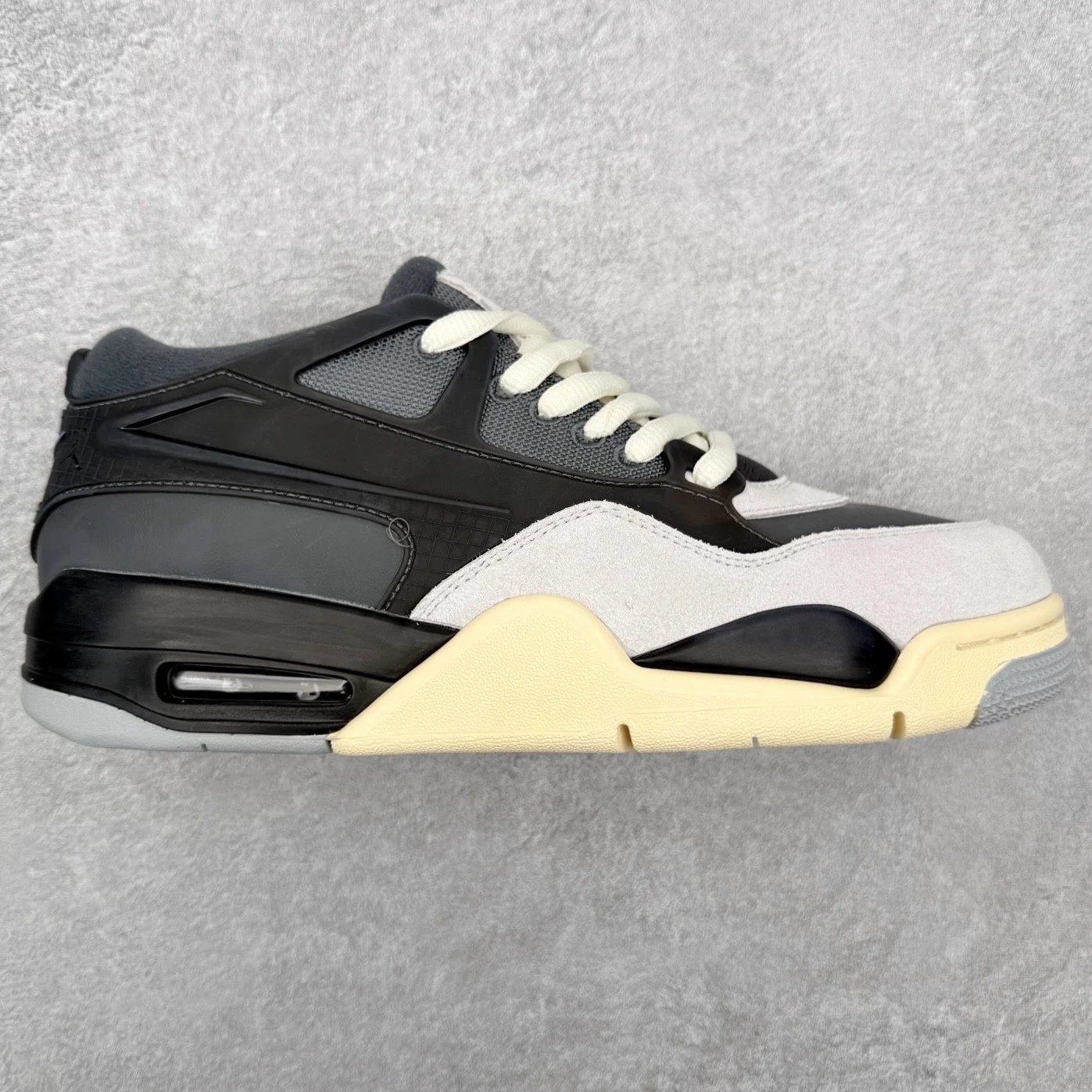 Nike Sneakers Air Jordan 4 RM — Gray-black