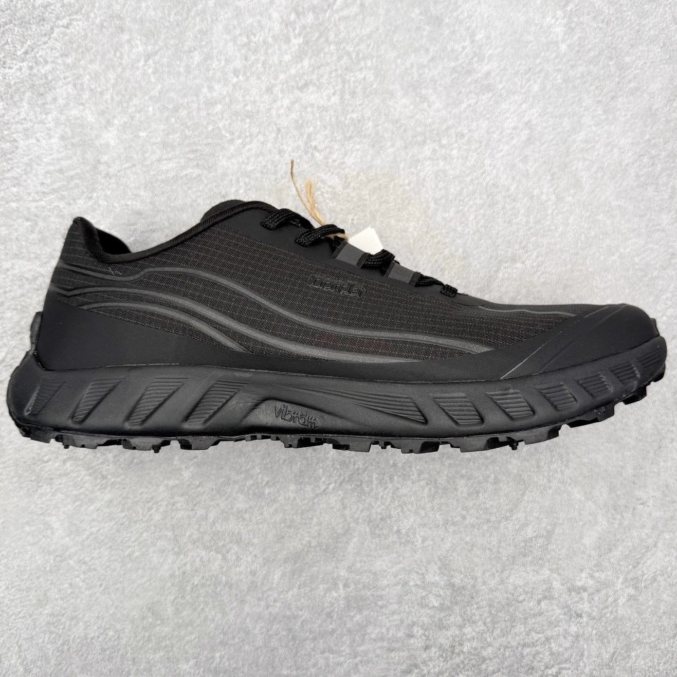 Norda Sneakers 002 trail running shoes — Black