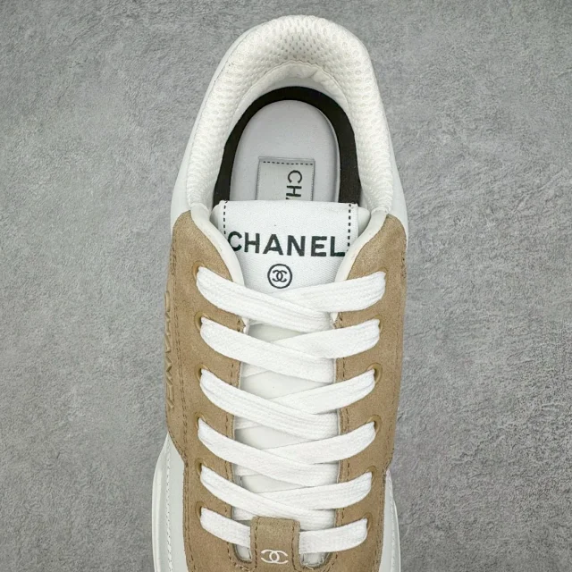 Chanel Sneakers Suede Panel Lace-Up product detail image 14