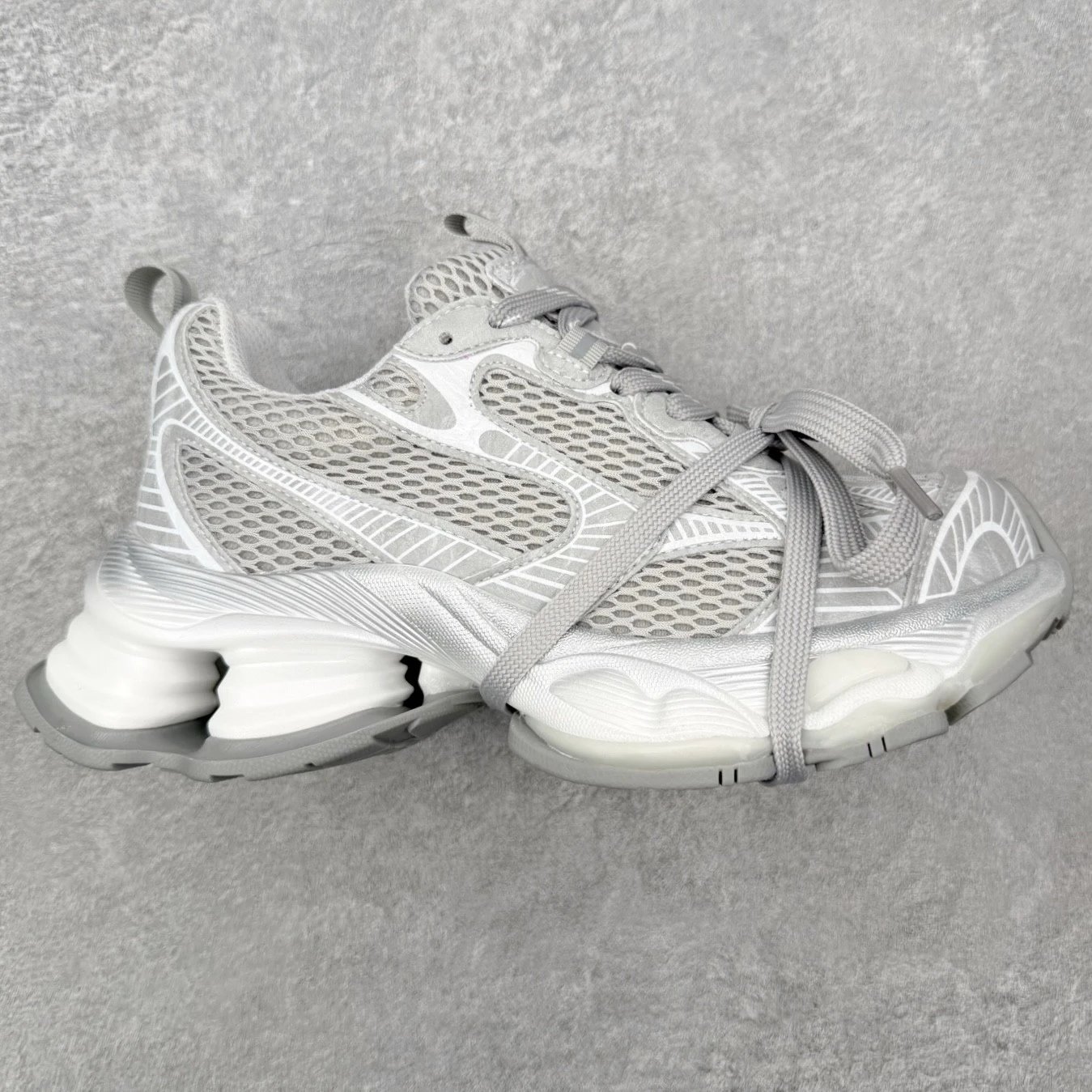 Unbranded Sneakers Mesh chunky with segmented platform sole — Silver gray strap