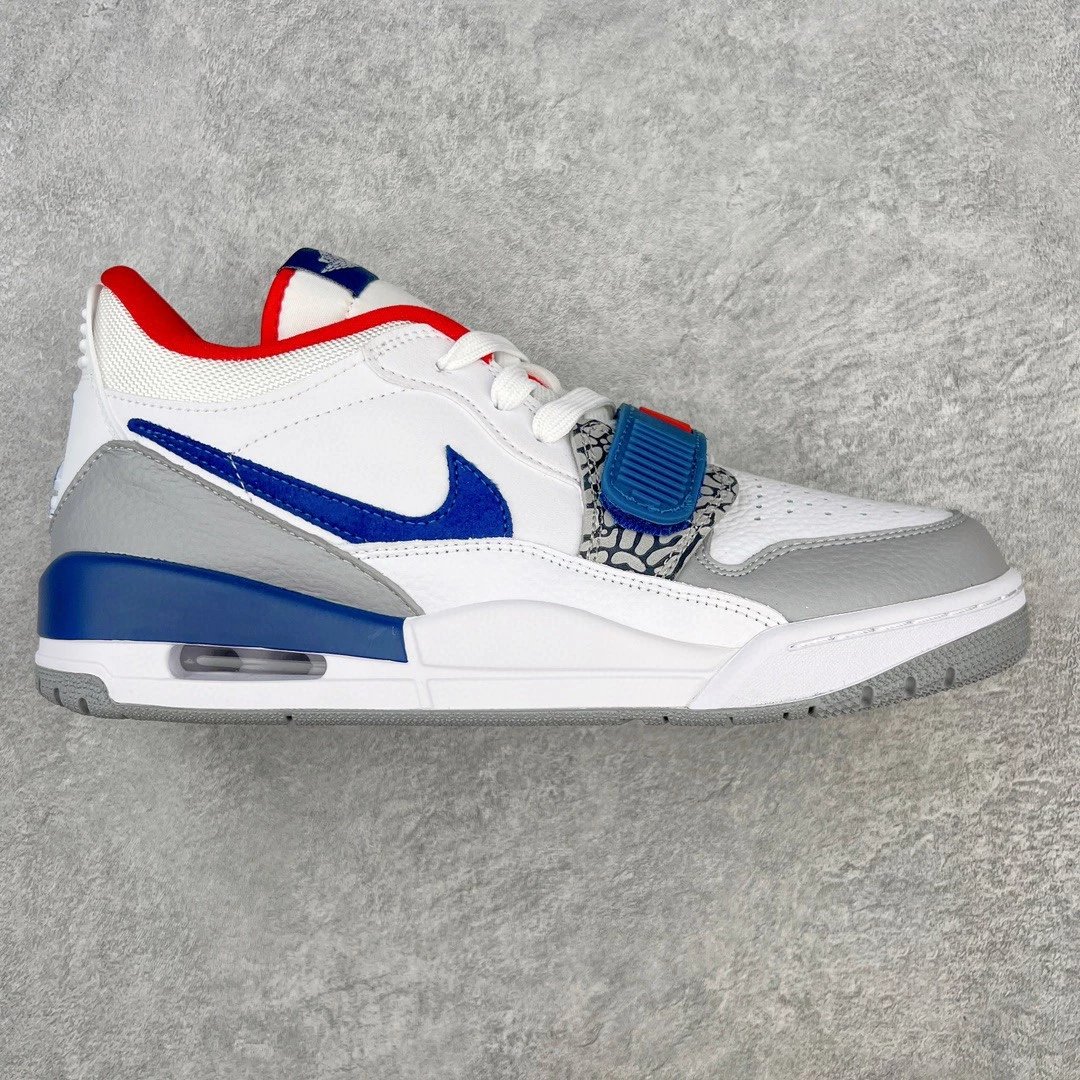 Nike Sneakers Air Jordan Legacy 312 Low — Blue and white