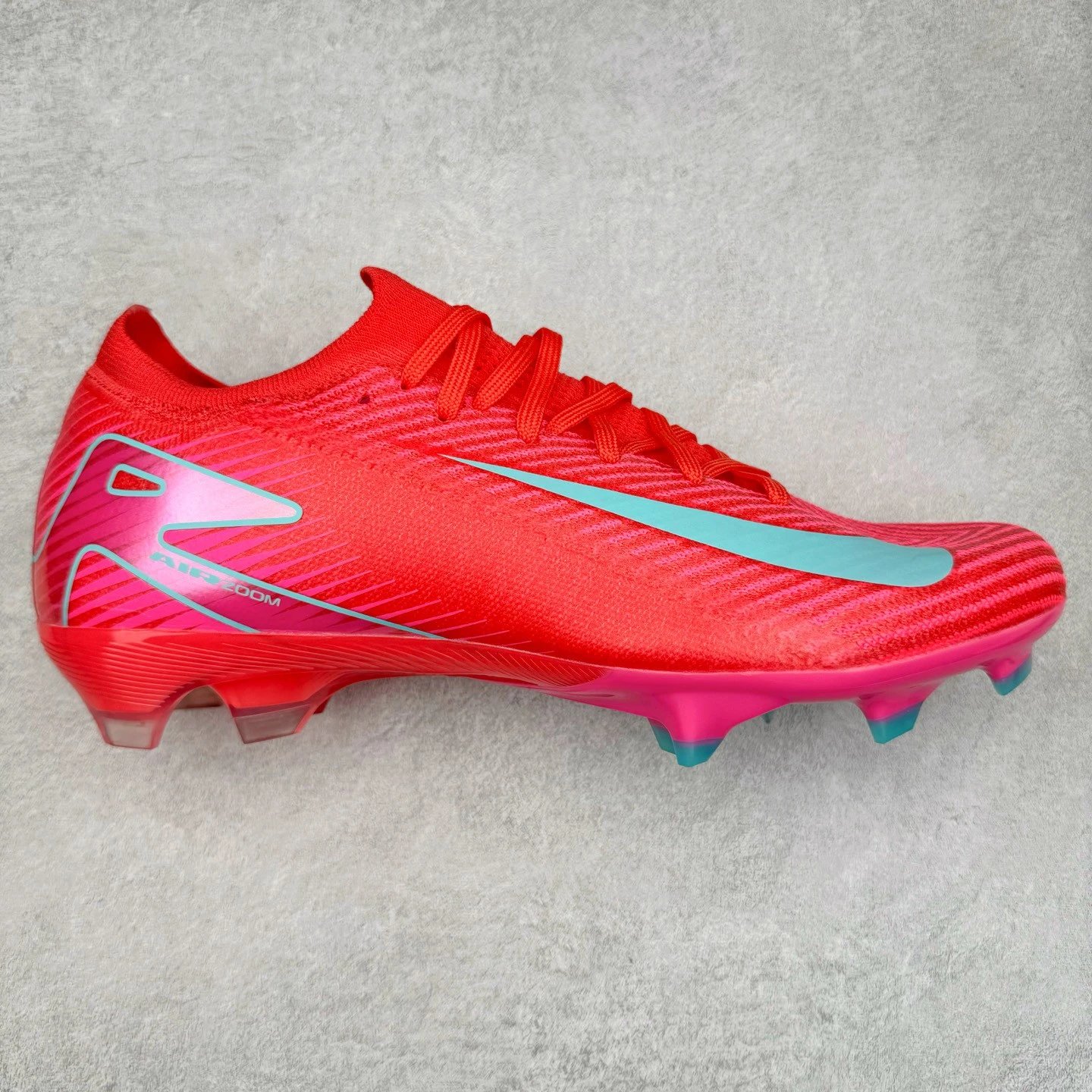 Nike Sneakers Football Turf Shoes — Red