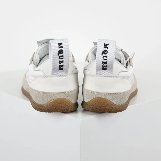 Alexander McQueen Sneakers Low-Top Nylon and Suede with Rear Pull Tabs product detail image 35
