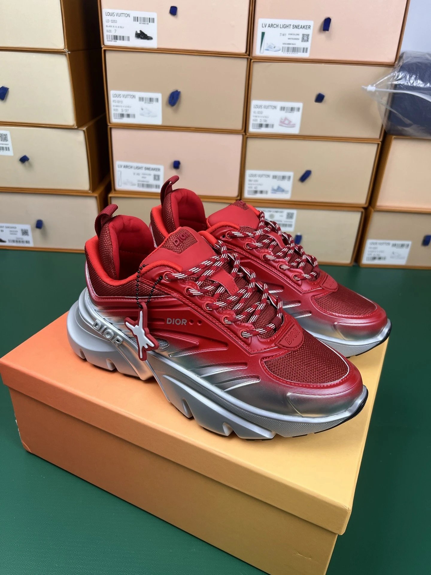 Dior Sneakers Chunky Metallic-Effect Lace-Up — Red
