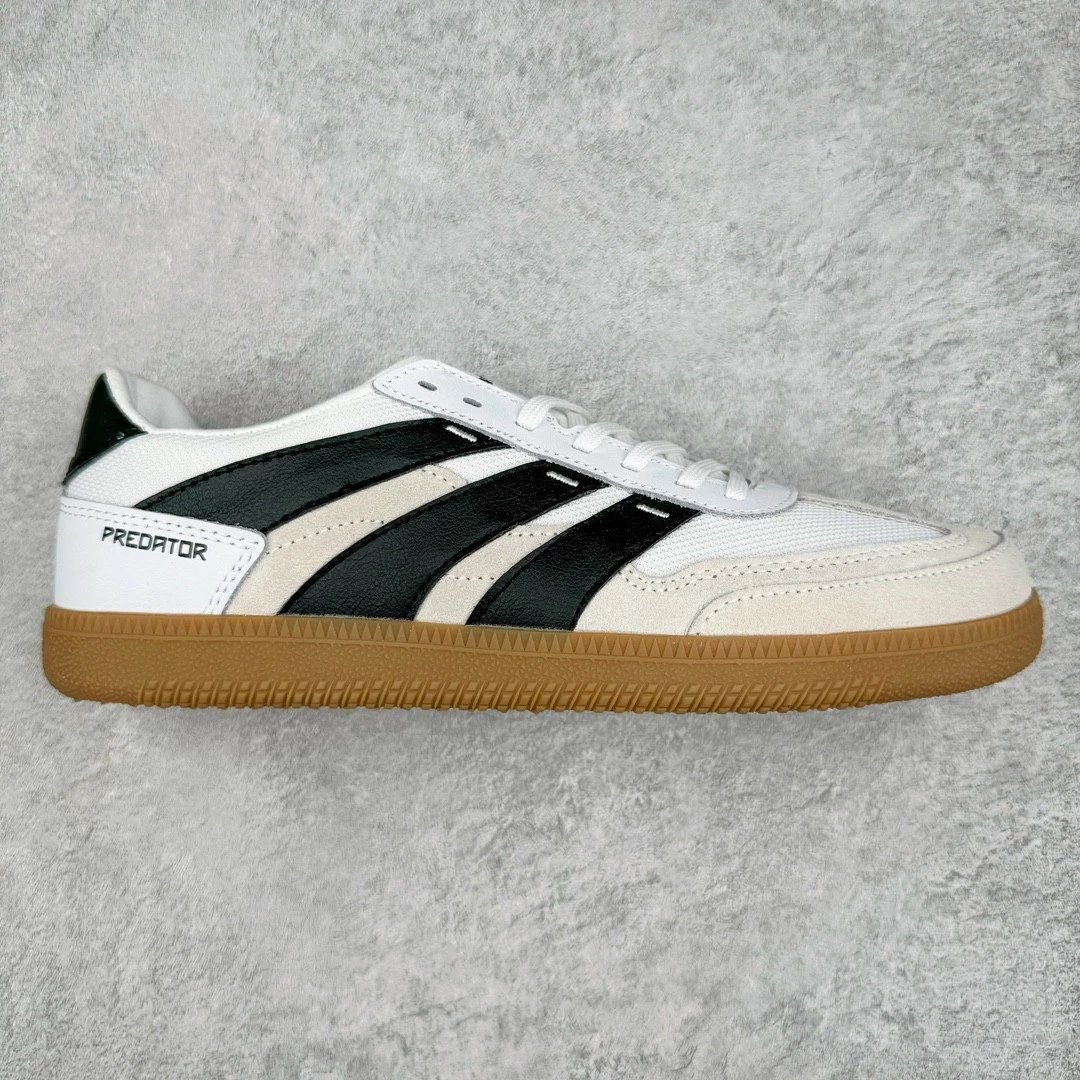 Unbranded Sneakers Predator Low-Top — Black and white