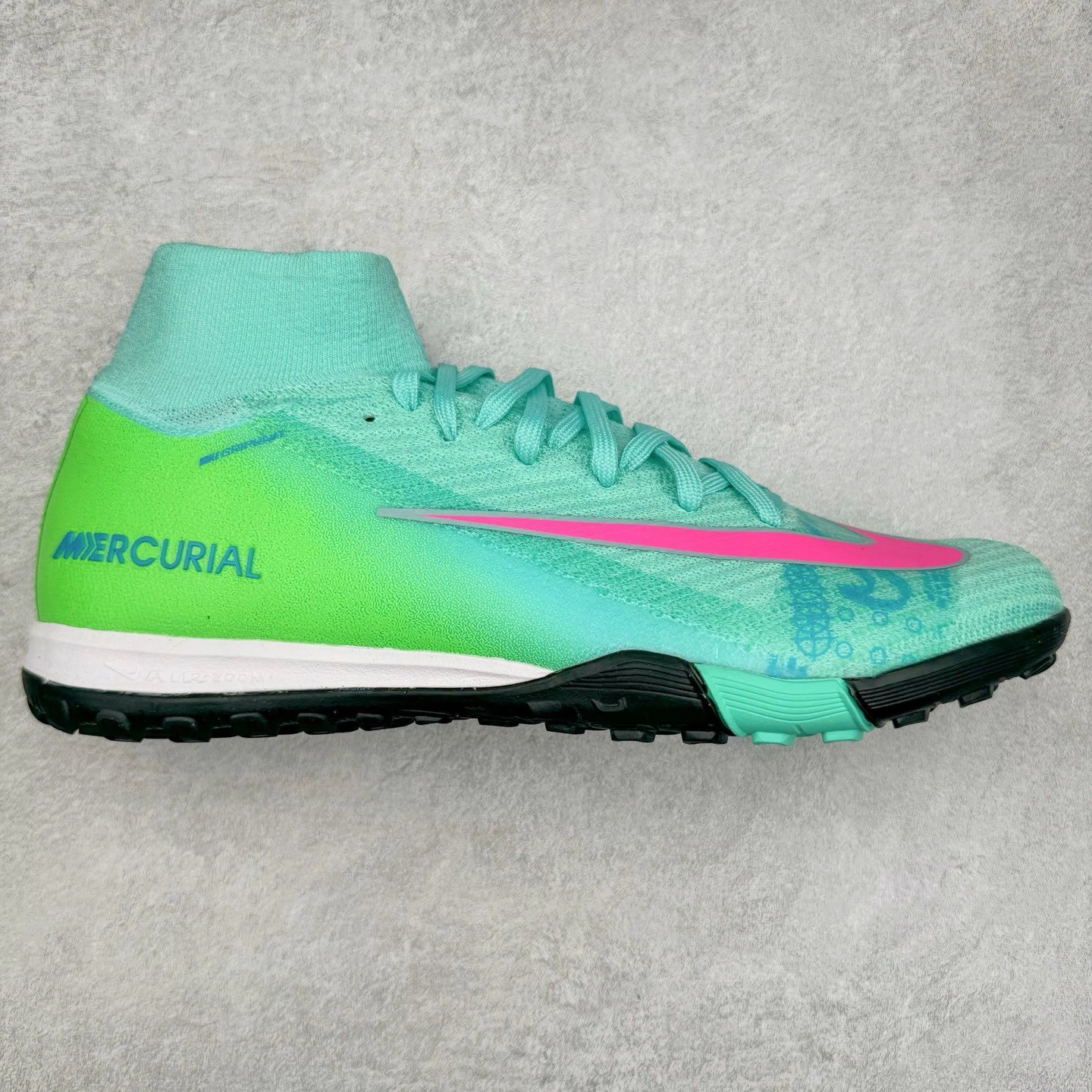Nike Sneakers Football Turf Shoes — Green powder high-top