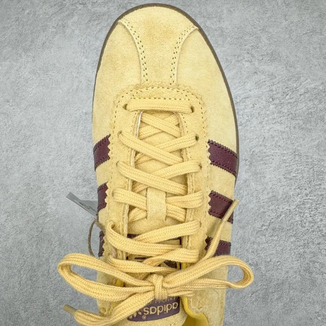 Adidas Sneakers Bermuda product detail image 4