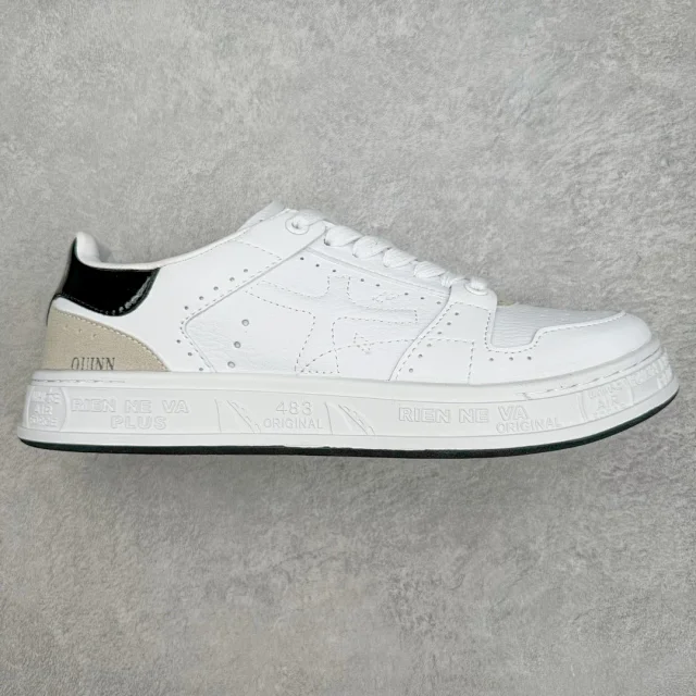 QUINN Sneakers Low-top lace-up with embossed graphic sole product detail image 1