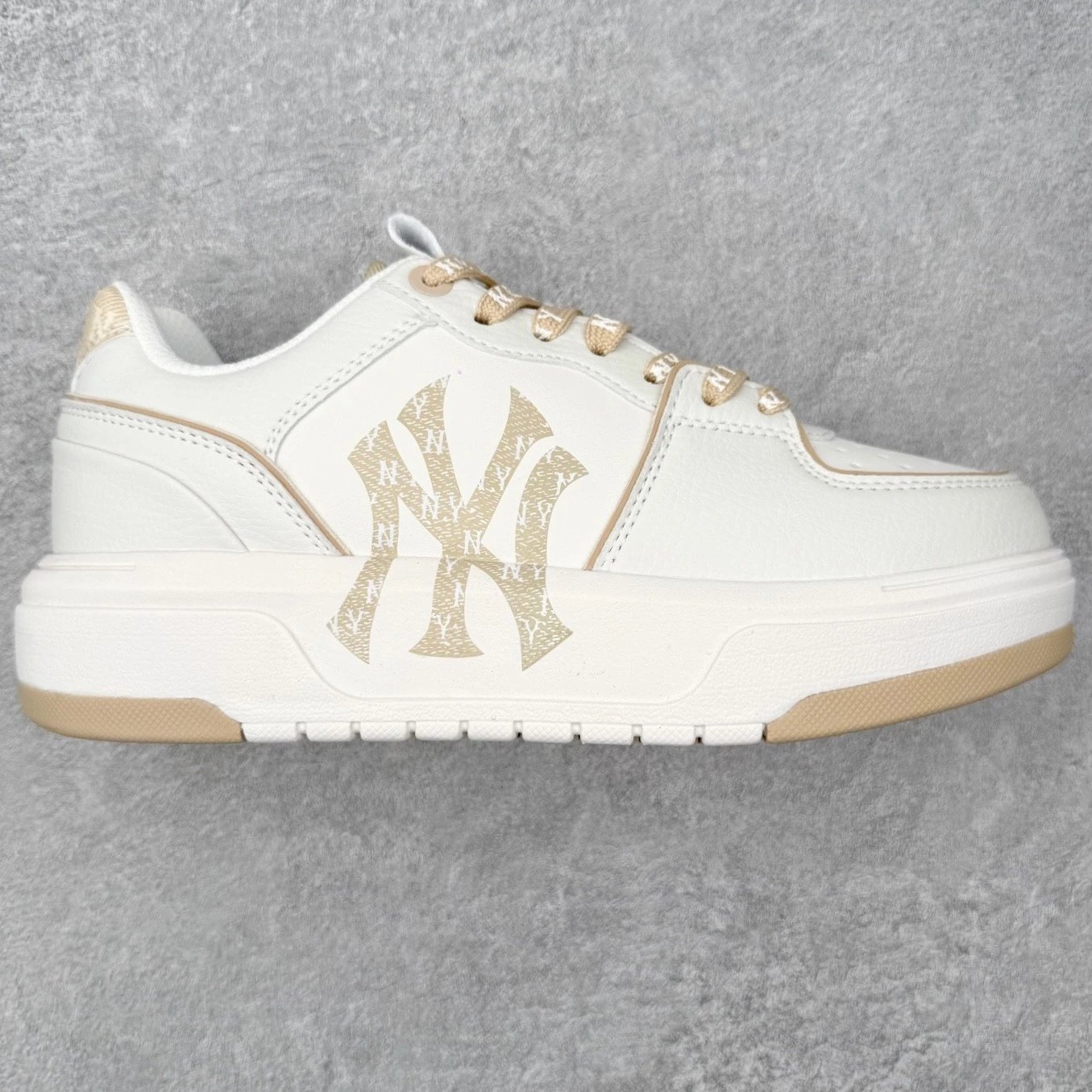 MLB Sneakers Low-Top Platform Baseball-Team Logo — White-brown