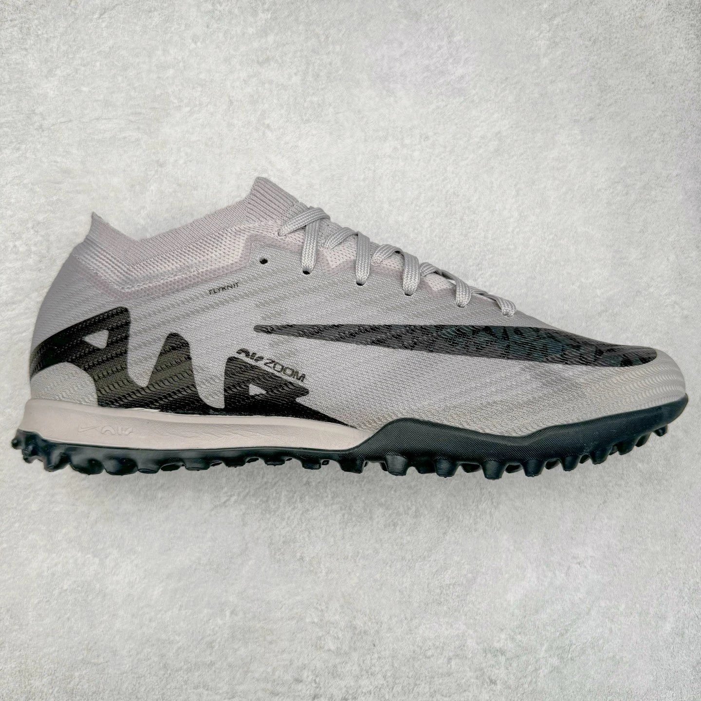Nike Sneakers Football Turf Shoes — Gray-black