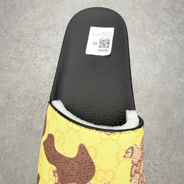 Gucci Slippers Logo-Pattern Lug-Sole Slide product detail image 5