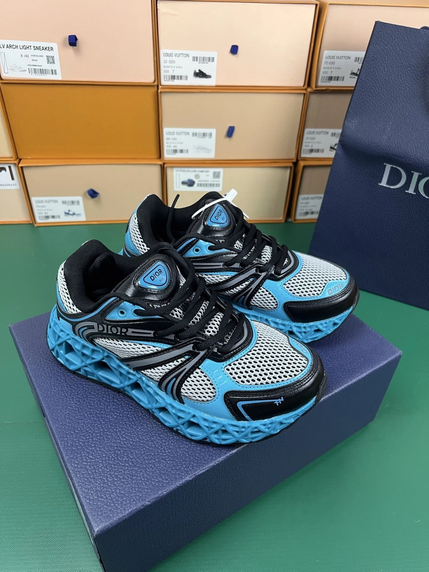 Dior Sneakers B35 Mesh — Black and blue