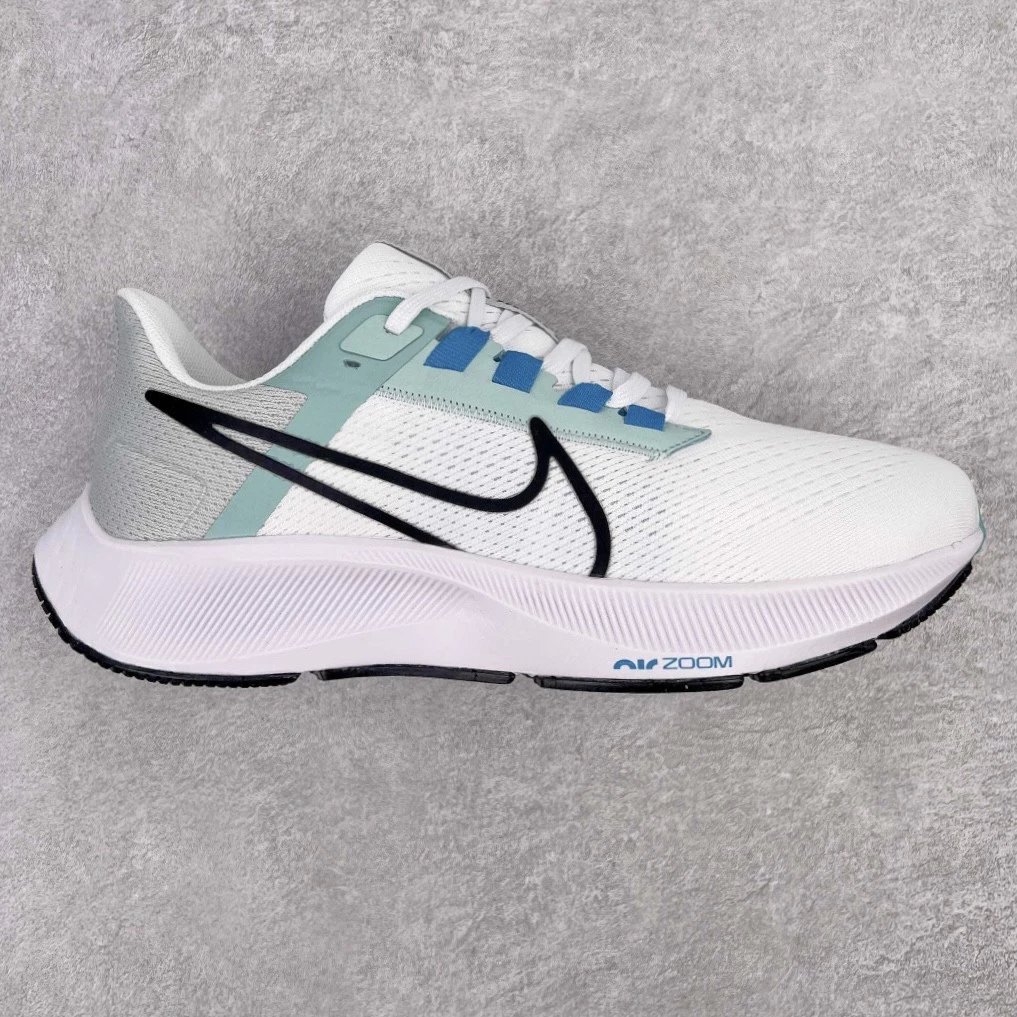 Nike Sneakers Air Zoom Pegasus 38 — Green and white