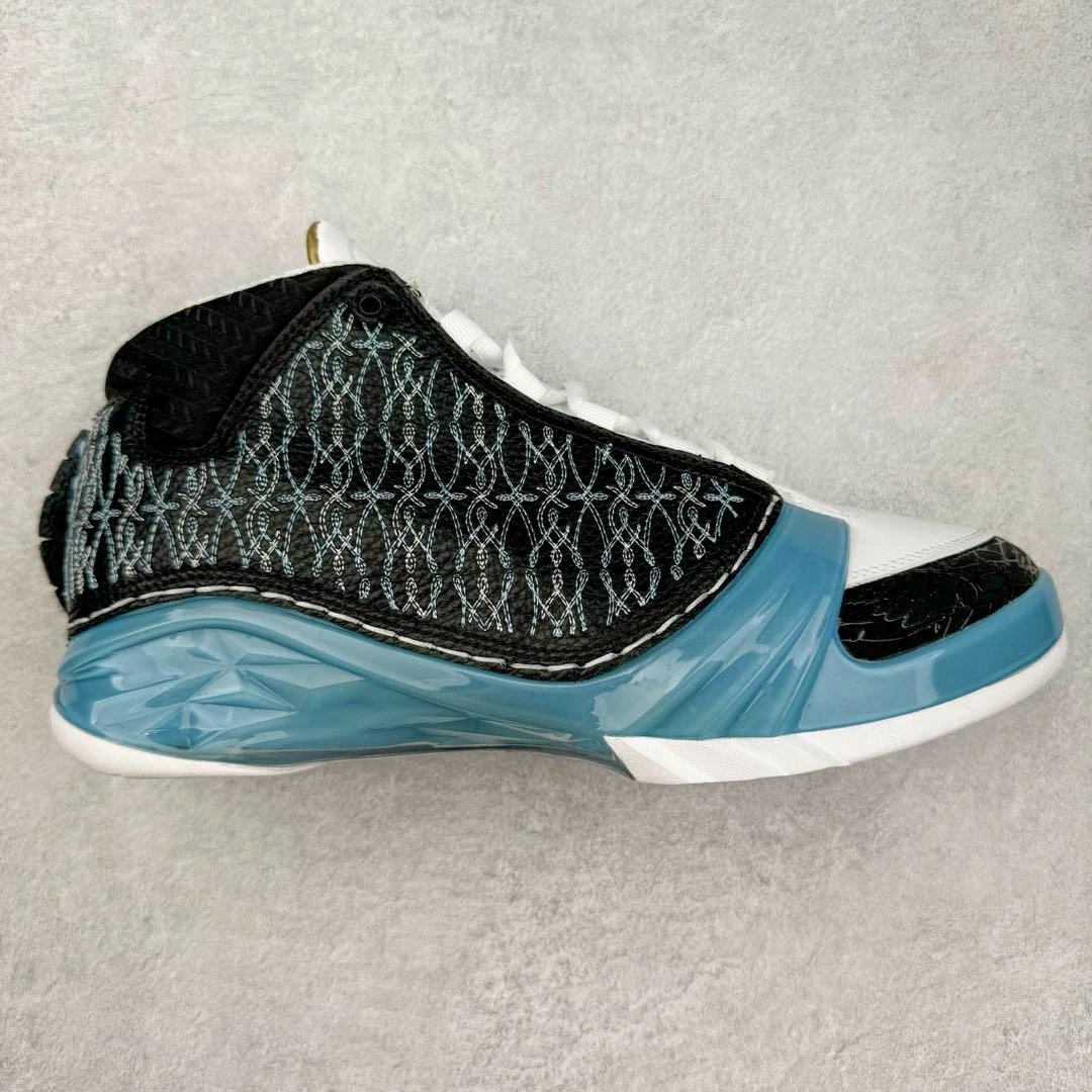 Unbranded Sneakers High-Top Stitched Basketball — Black, white, and blue