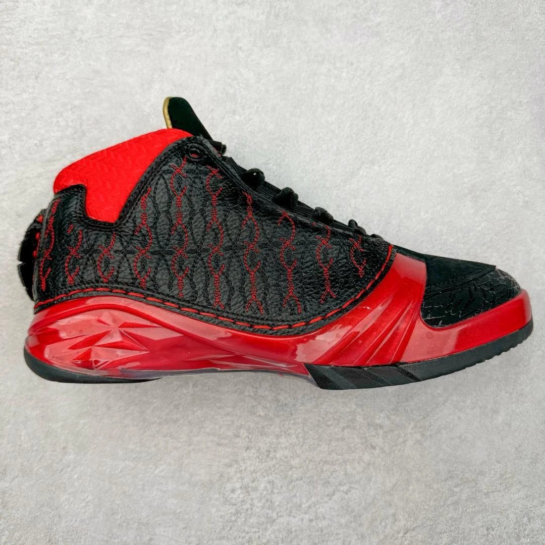 Unbranded Sneakers High-Top Stitched Basketball — Black and red
