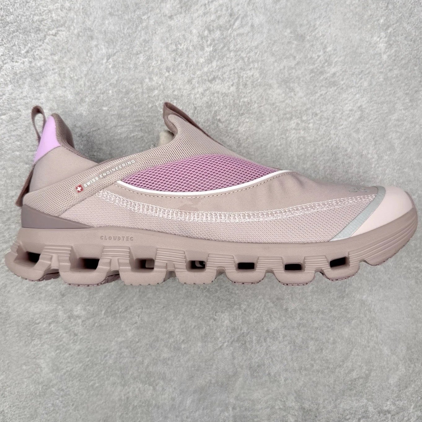 On Sneakers Slip-On Mesh CloudTec — Pink