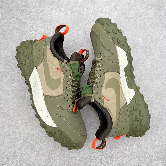 Nike Sneakers Low-Top Trail with Lug Outsole product detail image 12