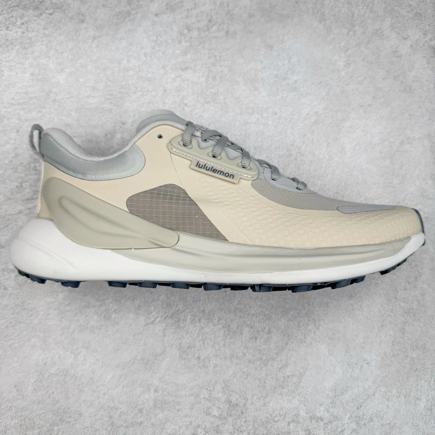 Lululemon Sneakers Blissfeel Trail — gray