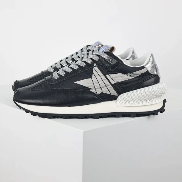 Golden Goose Sneakers Marathon product detail image 1