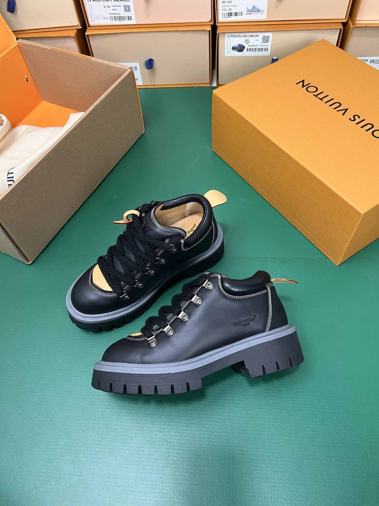 Louis Vuitton Boots Low-Top Workwear Lace-Up with Lug Soles — Black