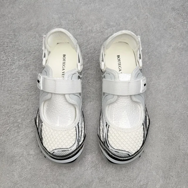 Bottega Veneta Casual Shoes Orbit Flash Velcro Mary Jane product detail image 11