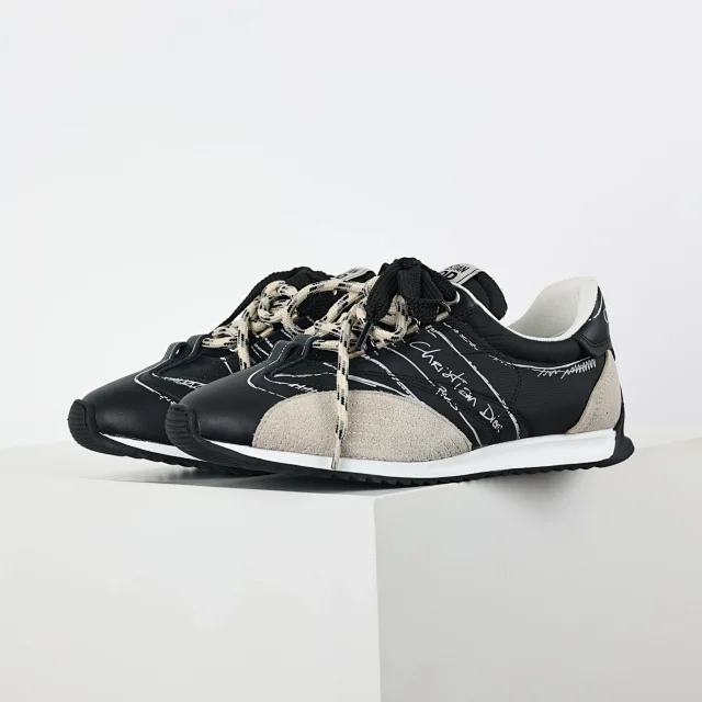 Dior Sneakers D-Sketch low-top lace-up with sketch-print panels product detail image 19