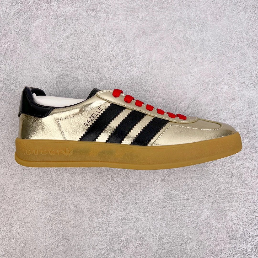 Gucci Sneakers Adidas x Gazelle — Golden Blacktail