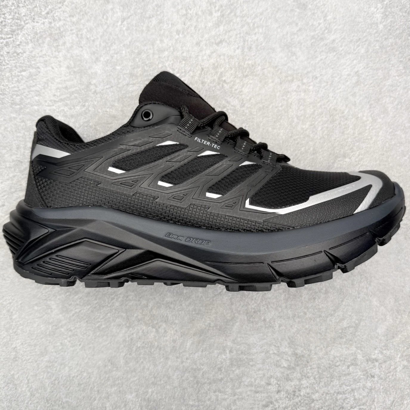 Unbranded Sneakers Low-Top Trail with Lug Sole — Black