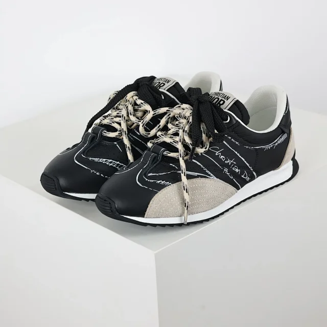 Dior Sneakers D-Sketch low-top lace-up with sketch-print panels product detail image 20