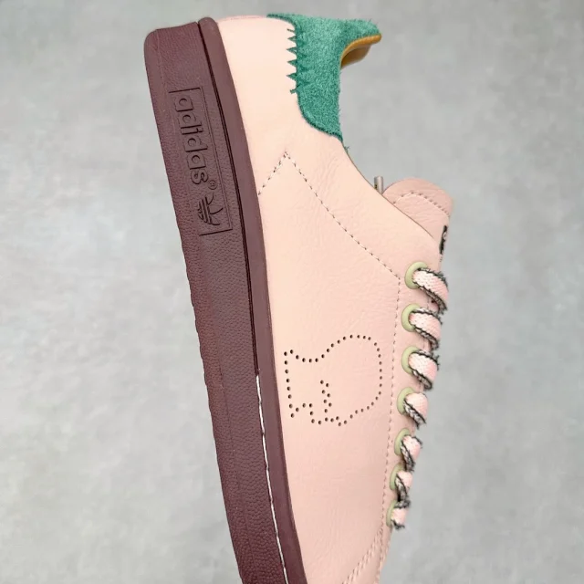 Adidas Sneakers Stan Smith x Brain Dead product detail image 24