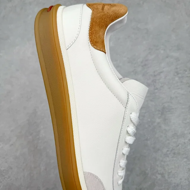 Unbranded Sneakers Low-Top Suede Gum-Sole product detail image 5