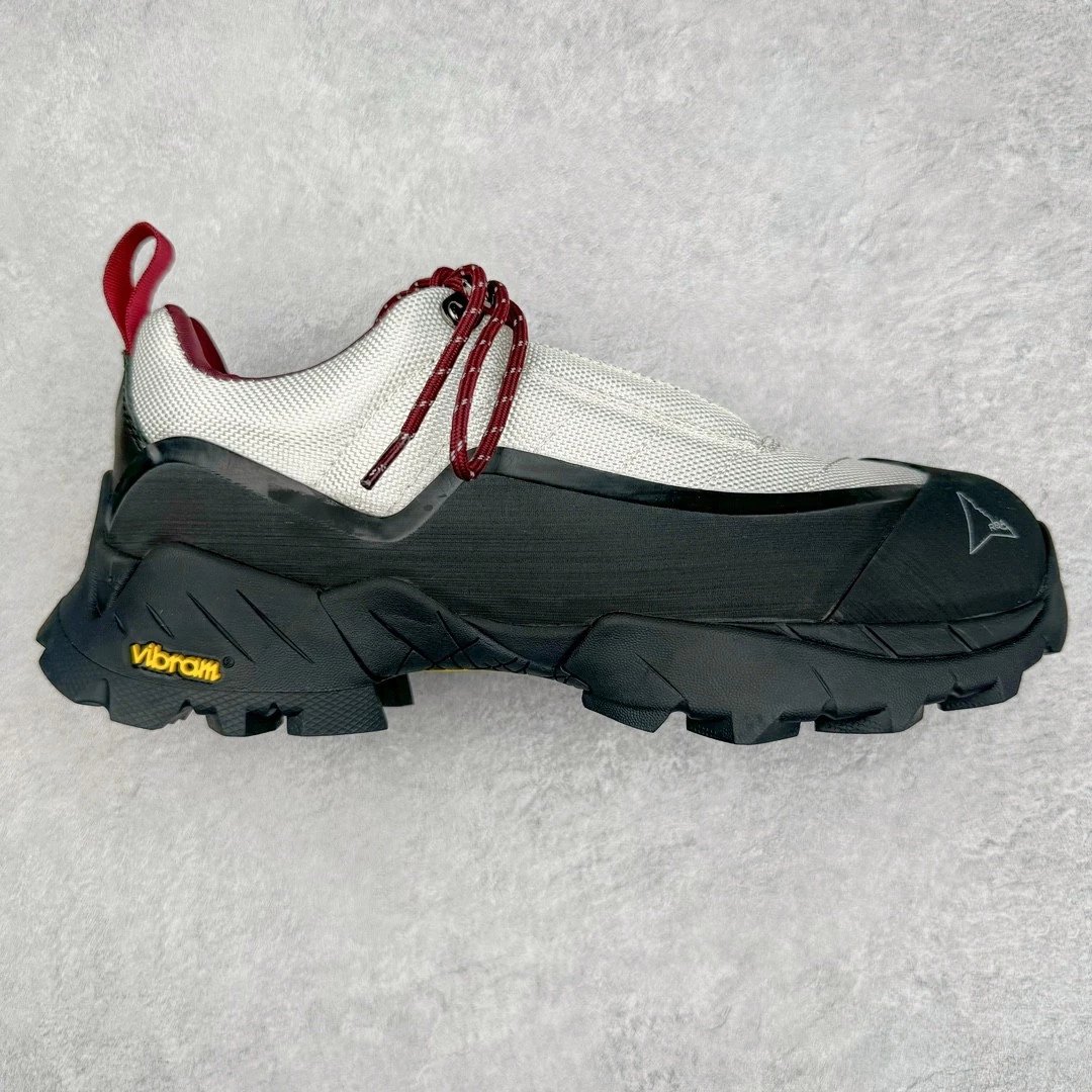 ROA Sneakers Katharina trail — Black and white