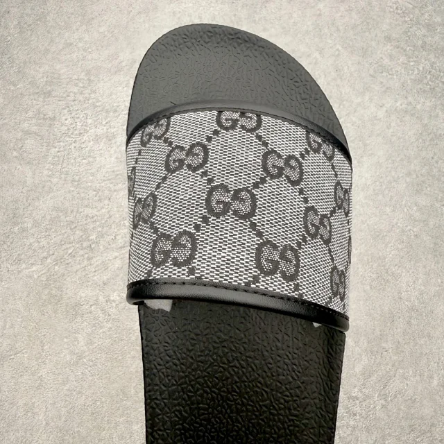 Gucci Slippers Logo-Pattern Lug-Sole Slide product detail image 40