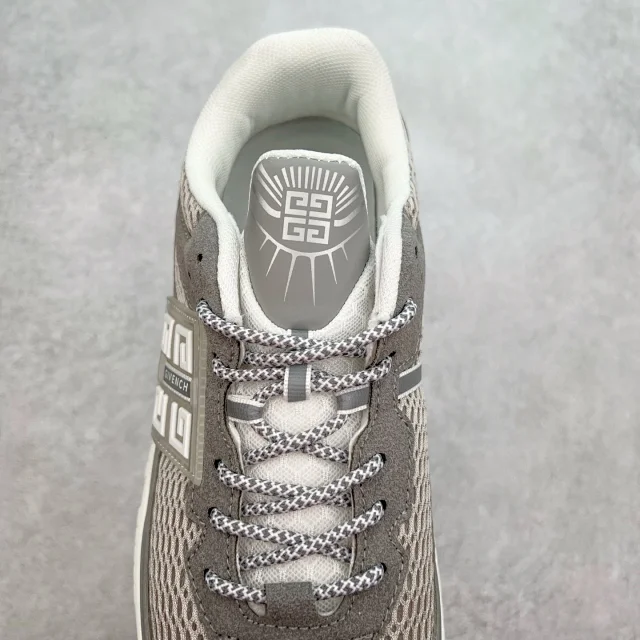 Givenchy Sneakers Low-Top Mesh with Chunky Sole product detail image 5