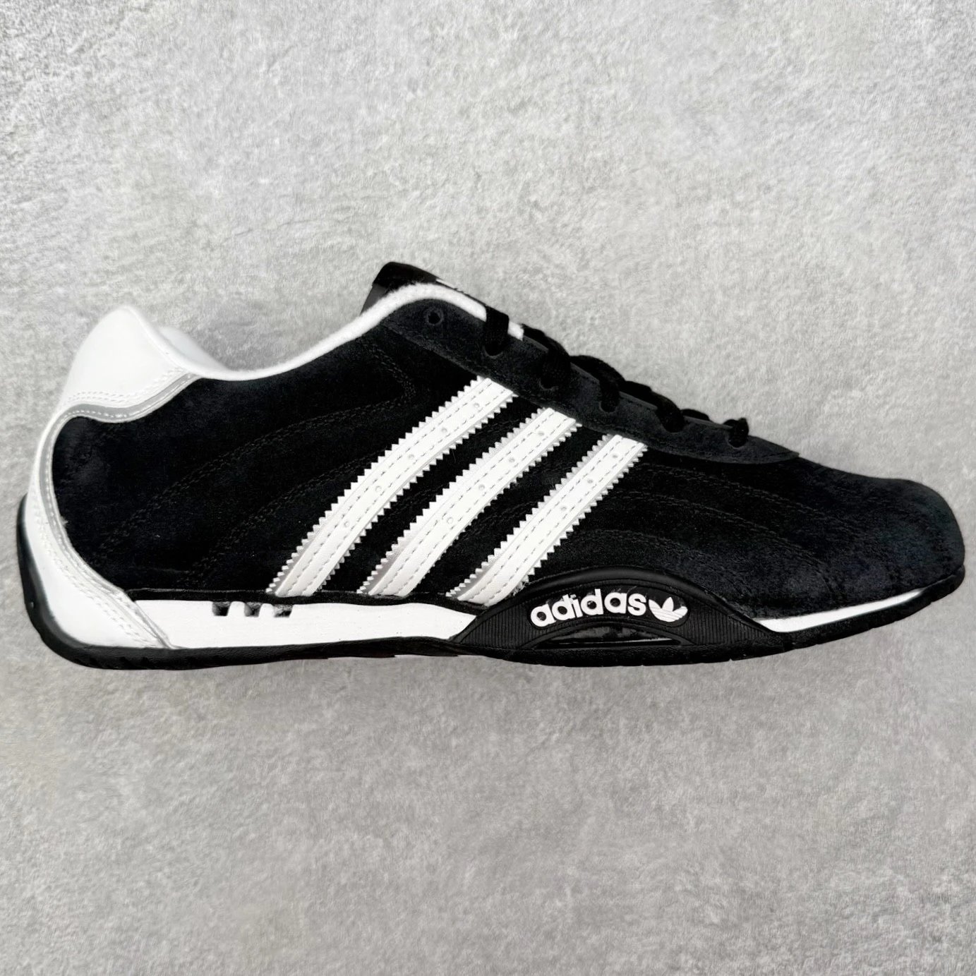 Adidas Sneakers Low-top three-stripe — Black