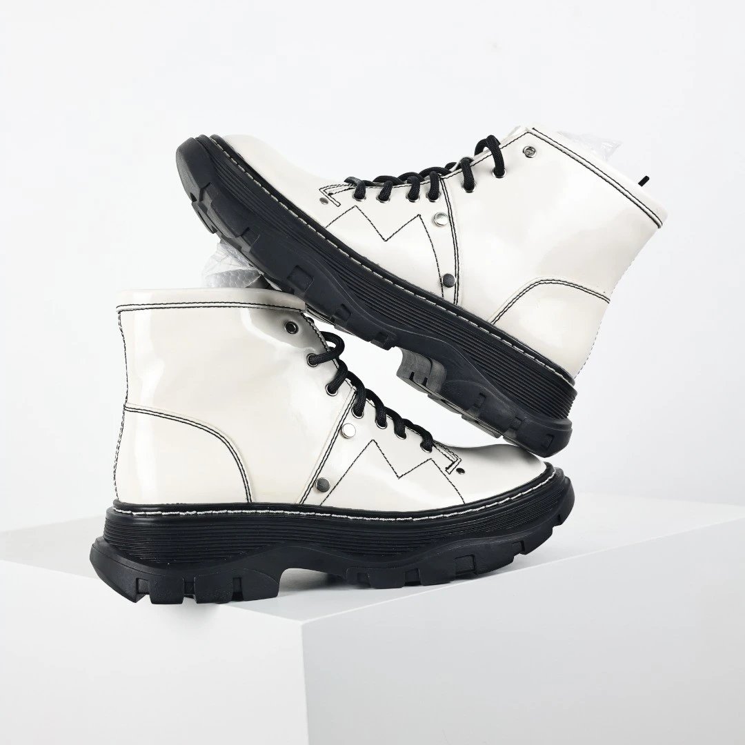 Unbranded Boots Lace-Up Ankle with Lug Sole — white