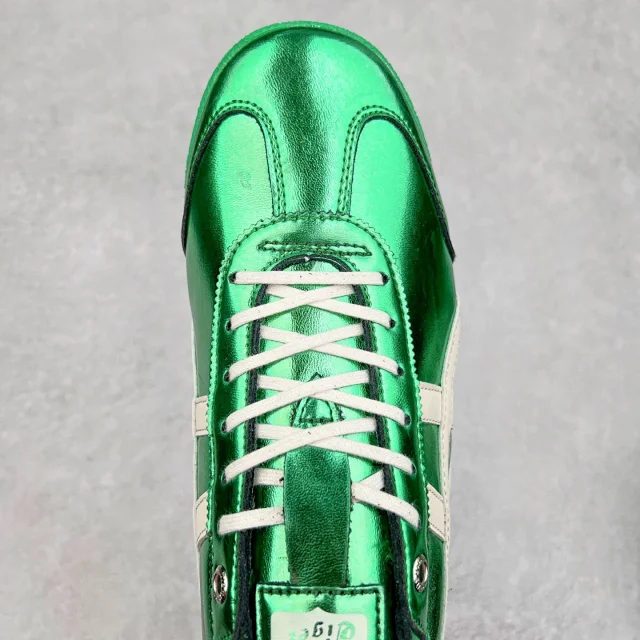 Unbranded Sneakers Metallic low-top with contrast stripe overlays product detail image 4