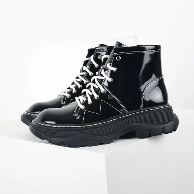 Unbranded Boots Lace-Up Ankle with Lug Sole product detail image 1