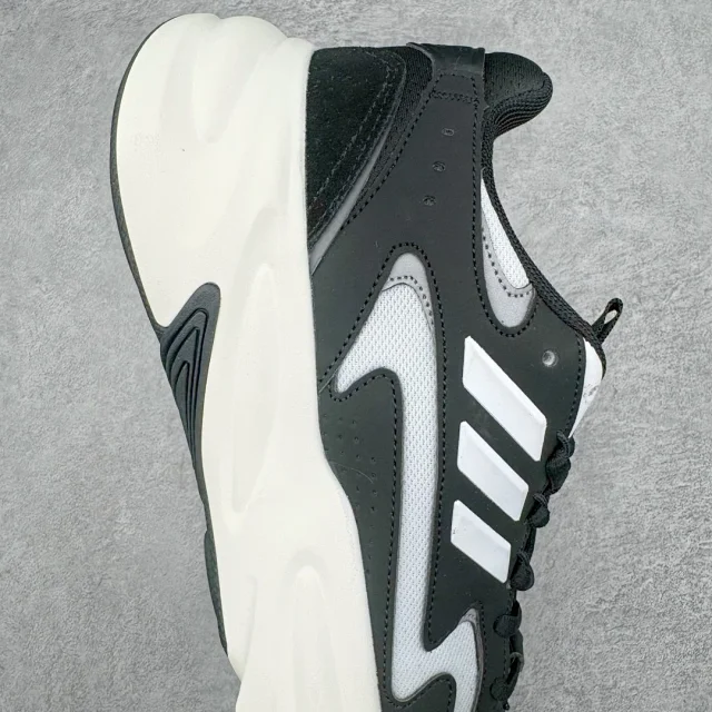 Adidas Sneakers Ozelle low-top chunky sole product detail image 6