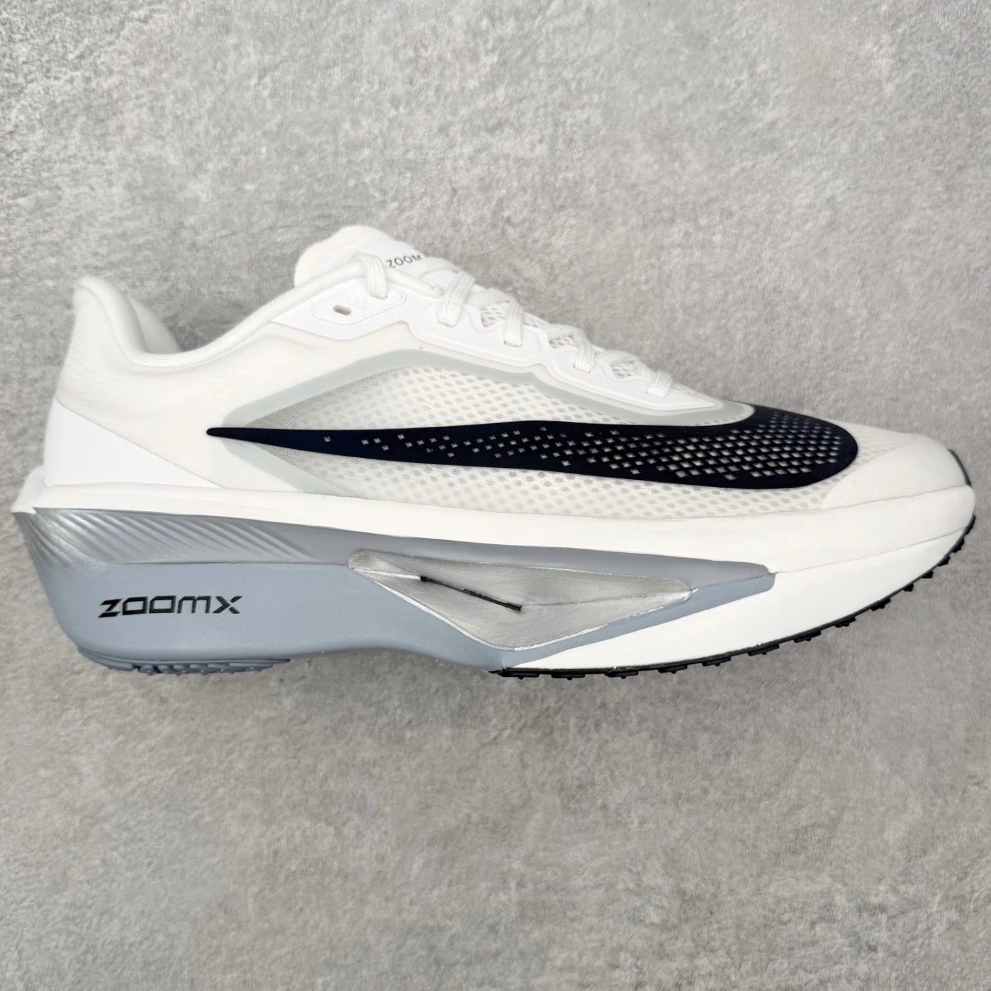 Nike Sneakers ZoomX running — Whitewash
