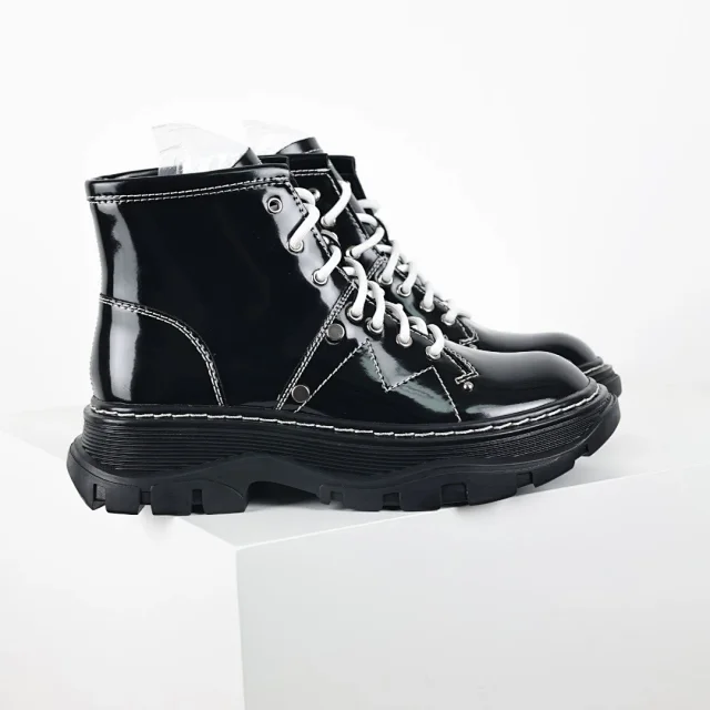 Unbranded Boots Lace-Up Ankle with Lug Sole product detail image 3