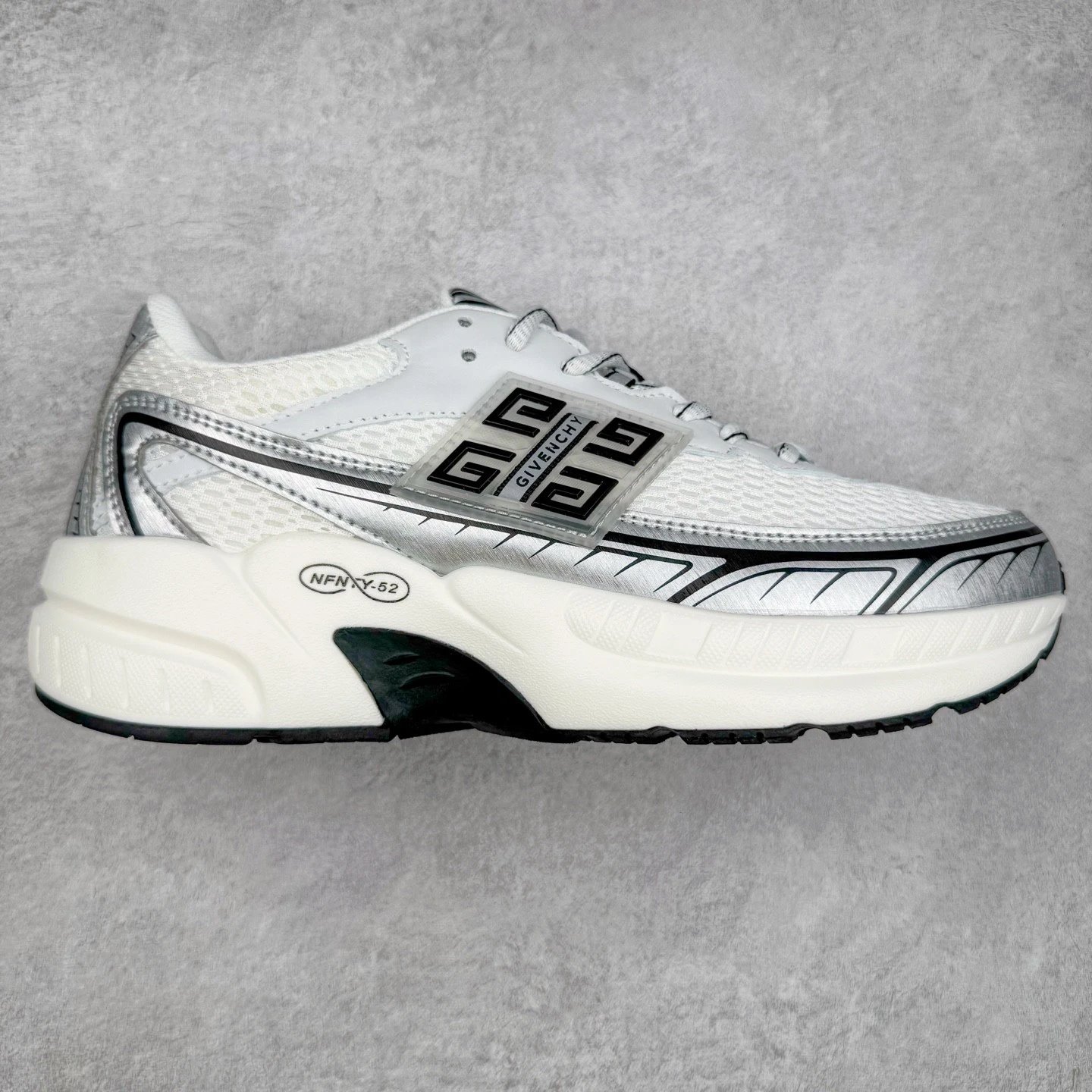 Givenchy Sneakers Low-Top Mesh with Chunky Sole — White, black, and silver