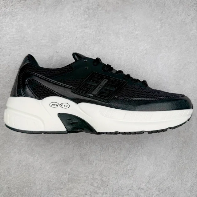 Givenchy Sneakers Low-Top Mesh with Chunky Sole product detail image 10