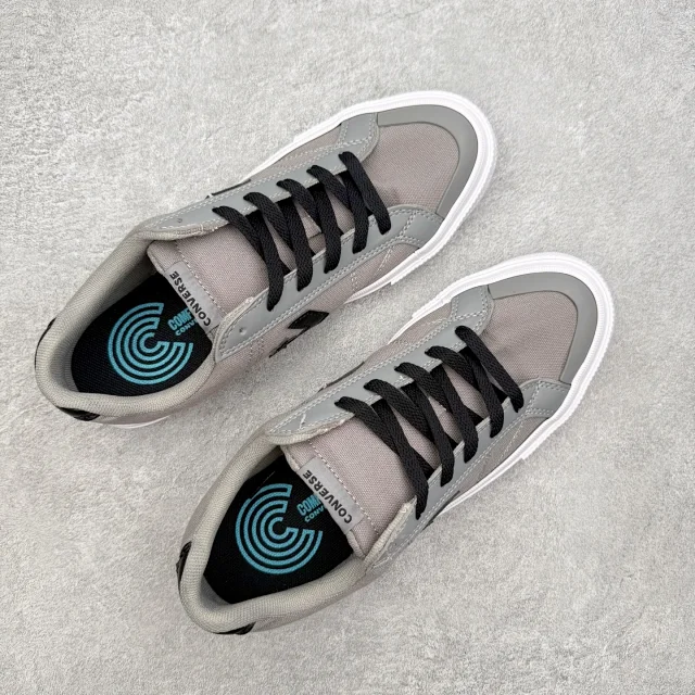 Converse Sneakers Low-Top Canvas Star-and-Chevron product detail image 39